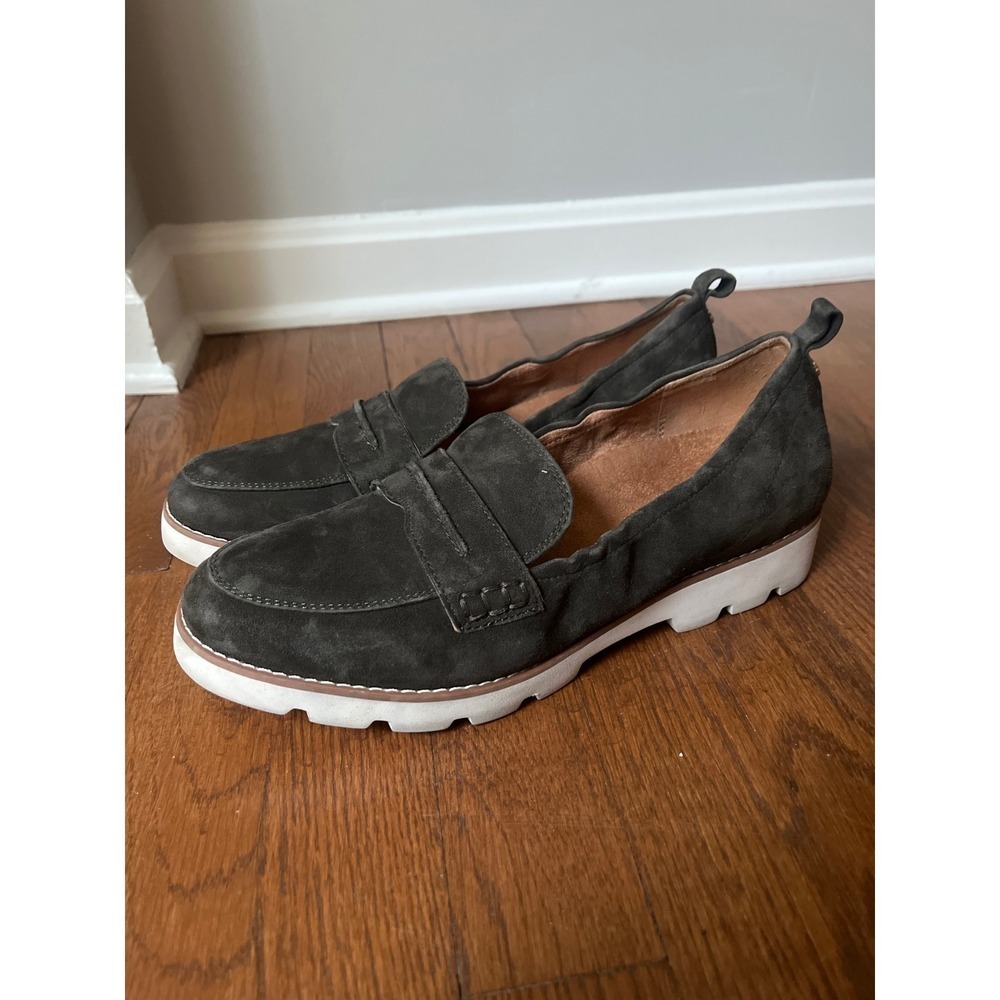 Vionic Cynthia II Suede Loafers Size 9 Lug Sole Charcoal Gray‎